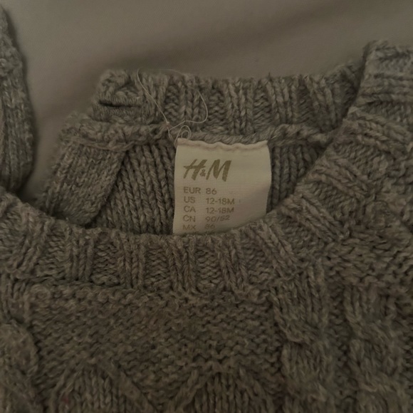 H&M sweater tunic 12-18mos - Picture 4 of 4